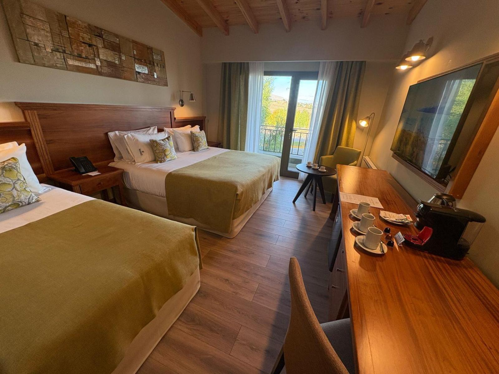 Konke Calafate Hotel エル・カラファテ エクステリア 写真